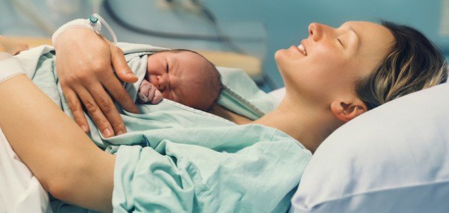 مراحل الولادة الطبيعية وكيفية تسهيلها